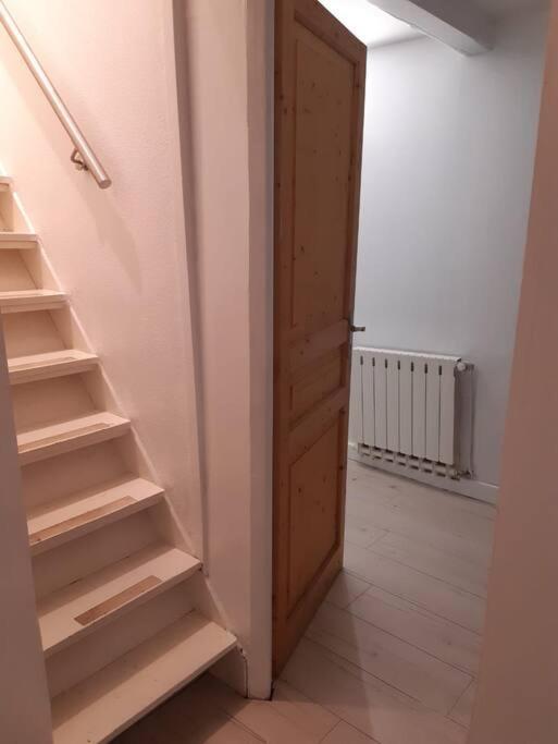 Charmante Maison Renovee, Proche Lac Et Centre-Ville LʼIsle-Jourdain Εξωτερικό φωτογραφία